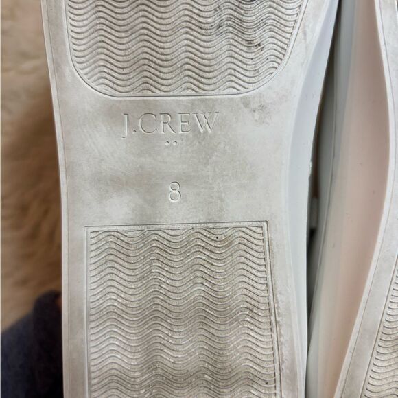 J. Crew White Canvas Sneakers with Minimalist Design - Picture 5 of 8
